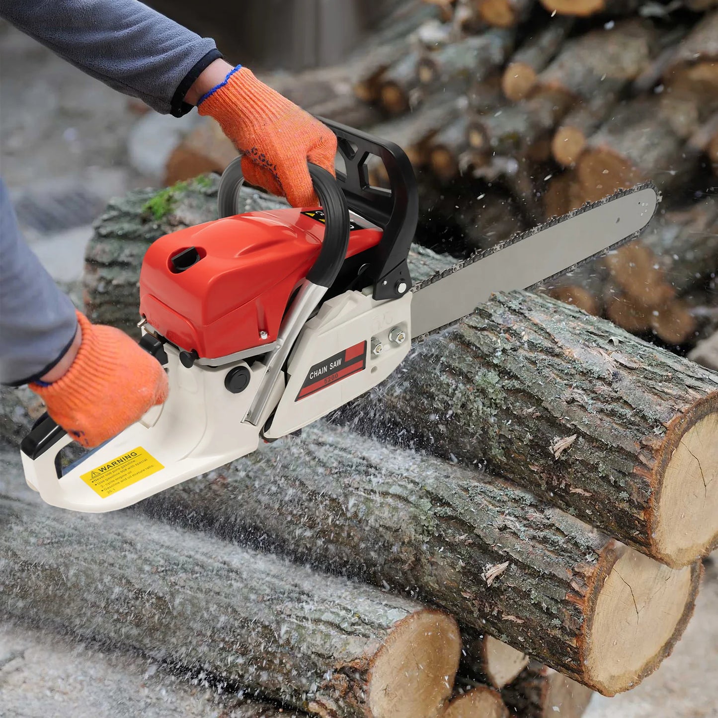 Gasoline Chainsaw With 52cc Engine For Heavy Duty Cutting